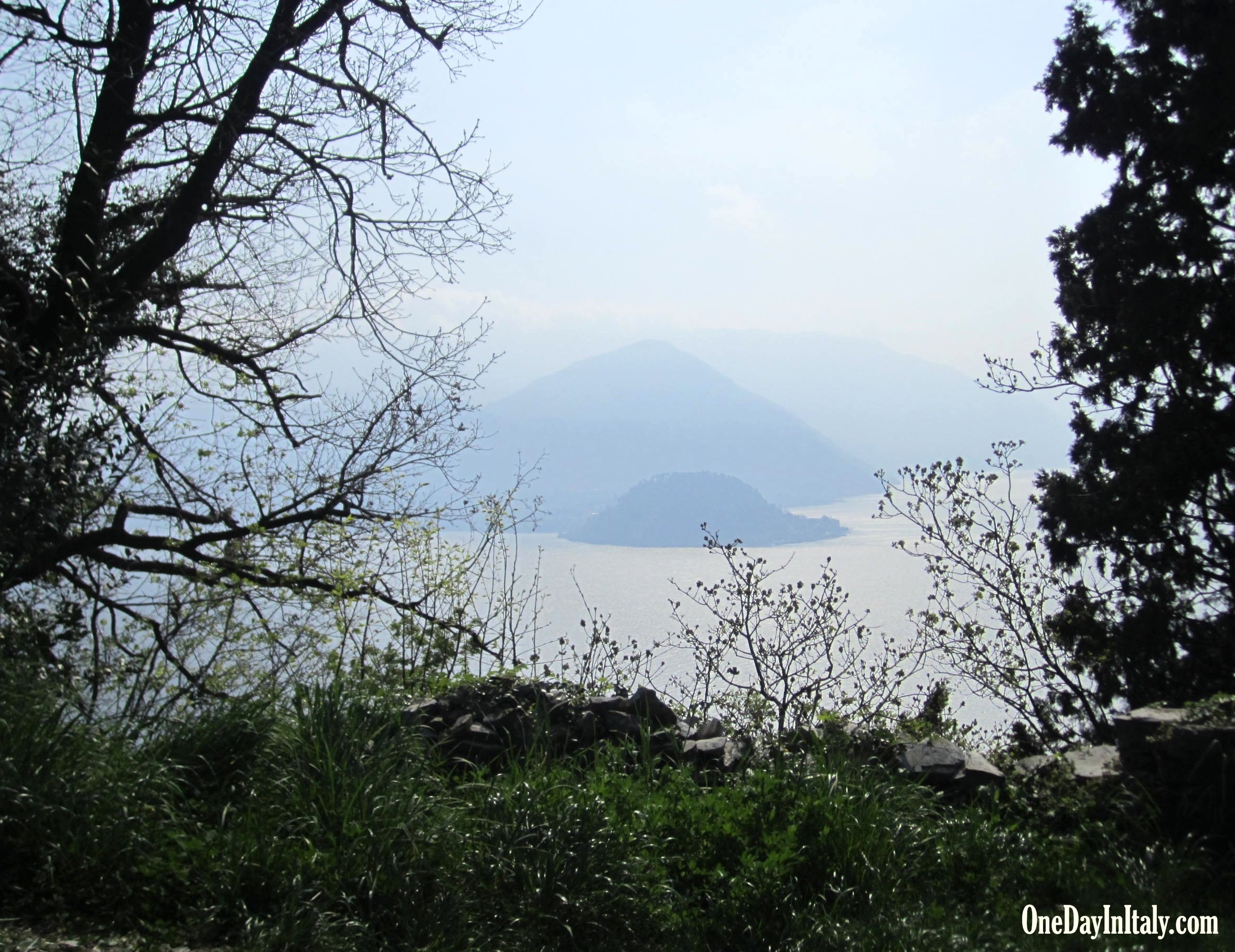 View of Lake Como from Sentiero degli Alpini